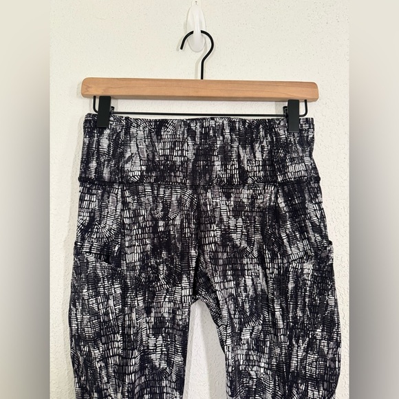 Lululemon Fast and Free High Rise Tight 25" Ankle Leggings Lino Slide Alpine 6 - Picture 5 of 10